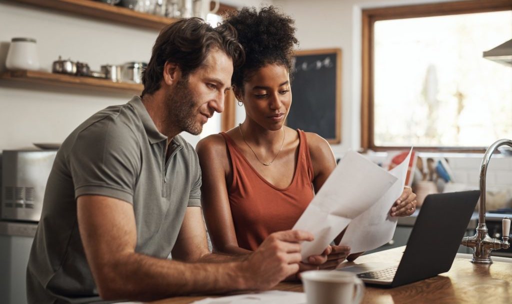 couple paying off debt while unemployed